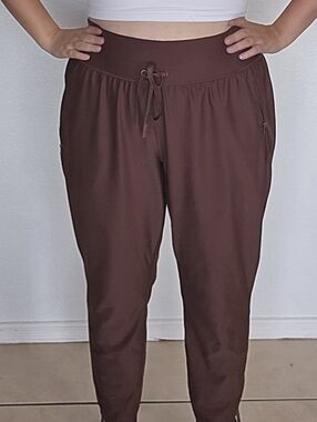 Old Navy Powesoft Joggers
